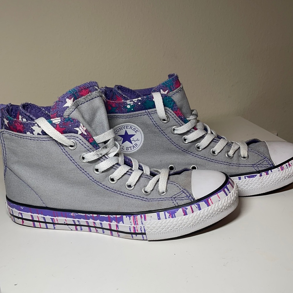 Girls Converse